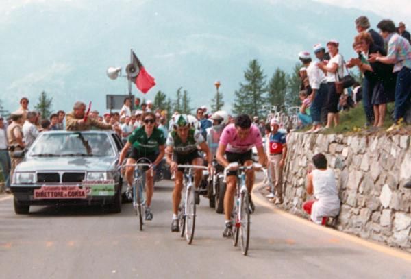 Giro leader Stephen Roche on the front of the winning break in the 1987 edition's penultimate stage won by Robert Millar, left. Spain's Marino Lejarreta rides in between.