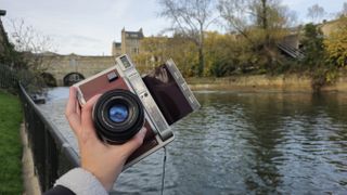 Lomo’Instant Wide Glass review