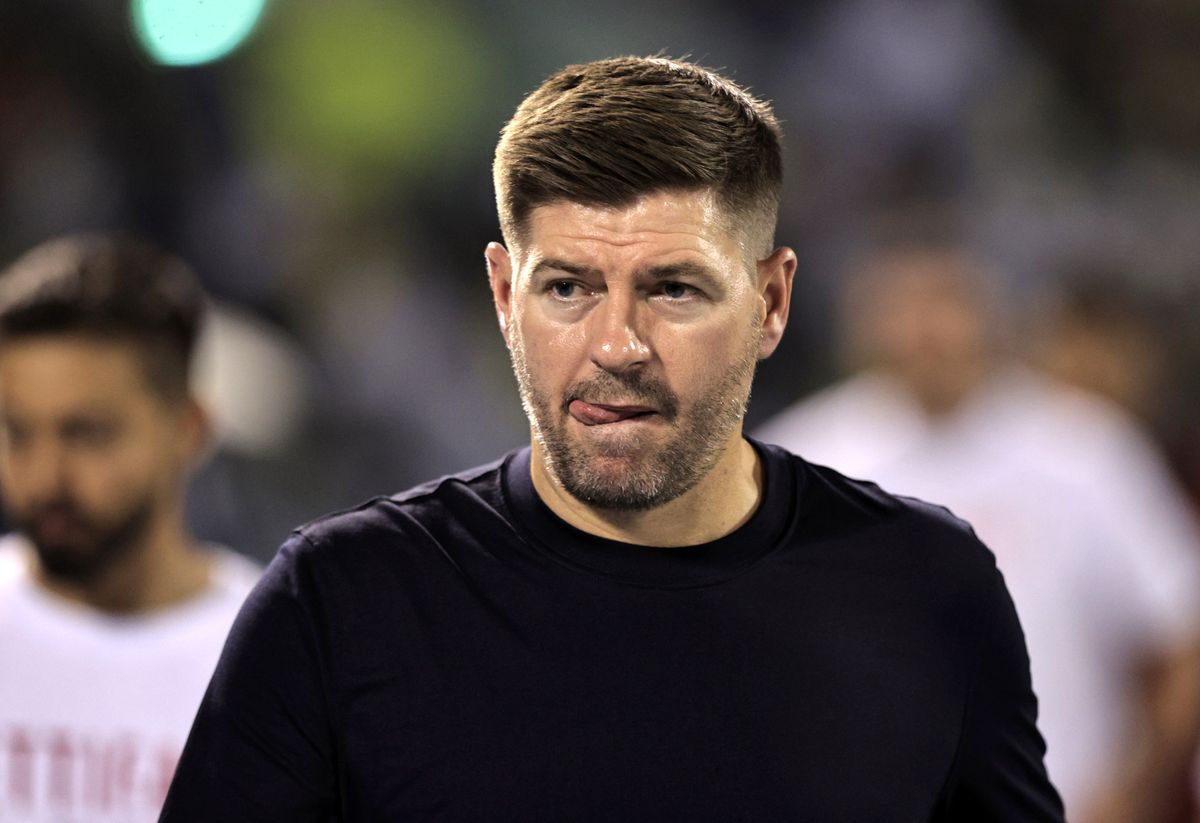 Steven Gerrard, manager of Al-Ettifaq looks on during the Saudi Pro League match between Al-Ettifaq and Al Nassr at Prince Mohamed bin Fahd Stadium on August 14, 2023 in Ad Dammam, Saudi Arabia.