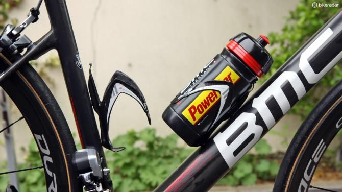 A pair of carbon fiber Elite cages keeps drinks at hand