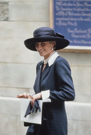 Princess Diana Sarah Chatto wedding - Duchess Sophie’s mini dress