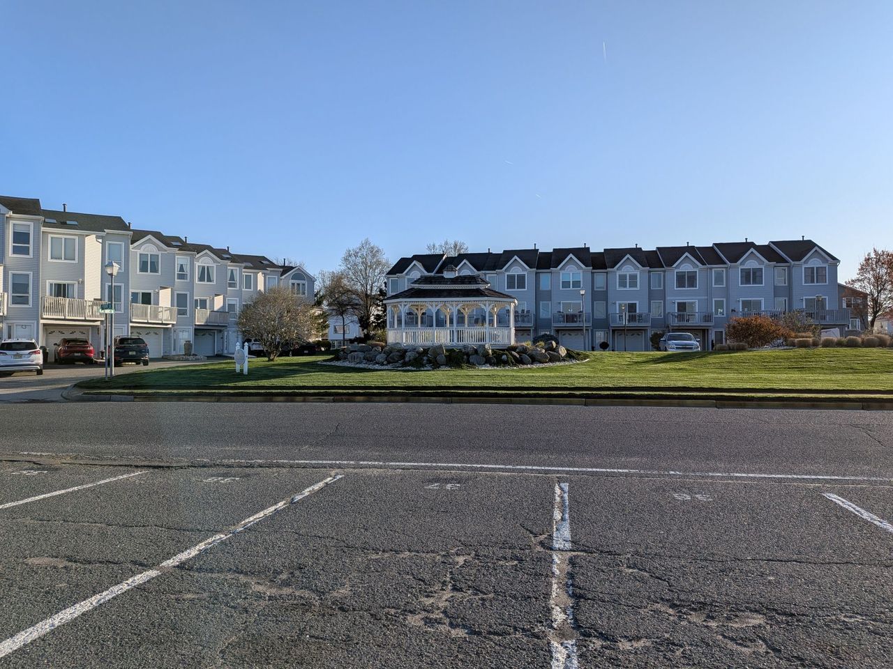 Google Pixel 9a dynamic range sample.