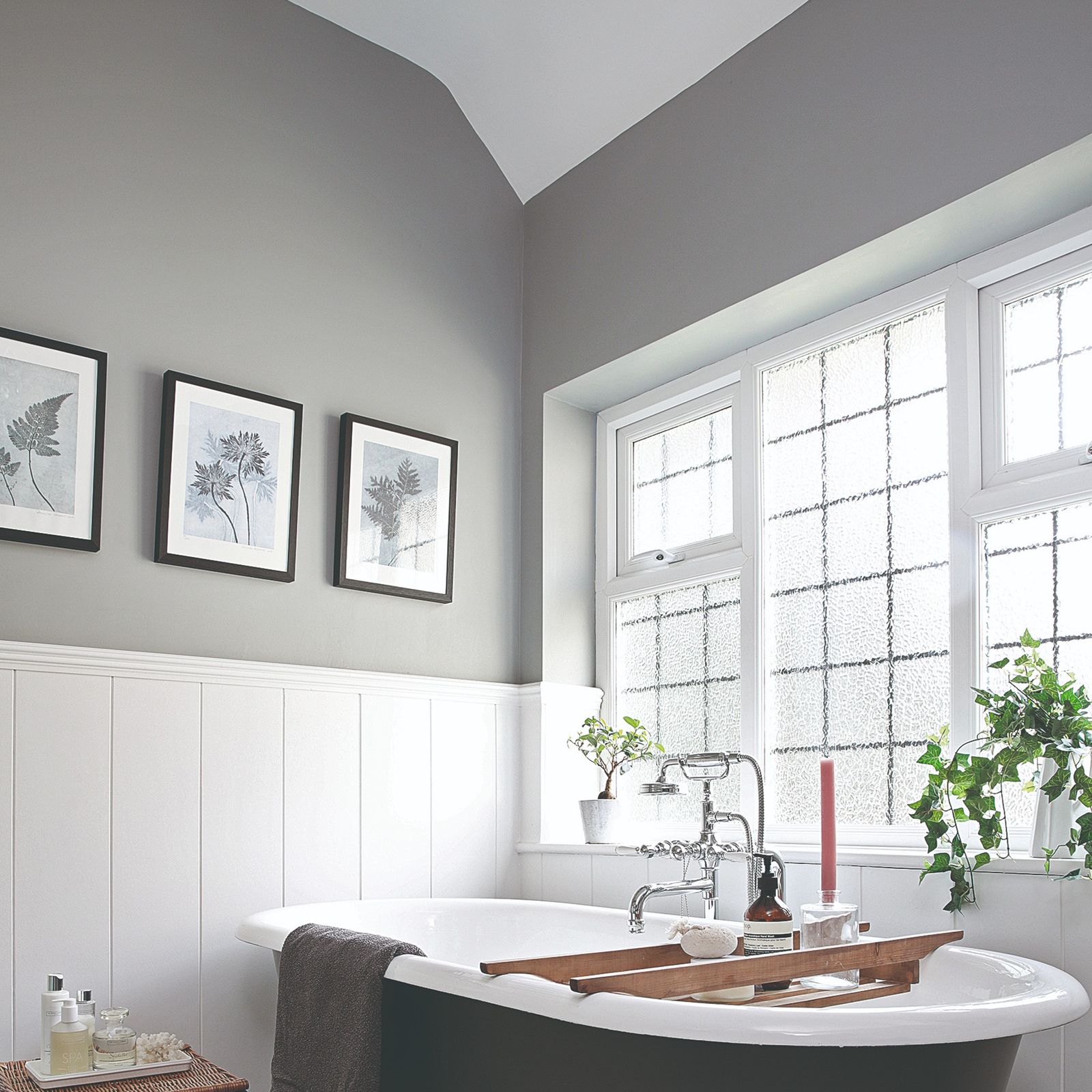 How to paint edges of a wall with no masking tape in sight Ideal Home