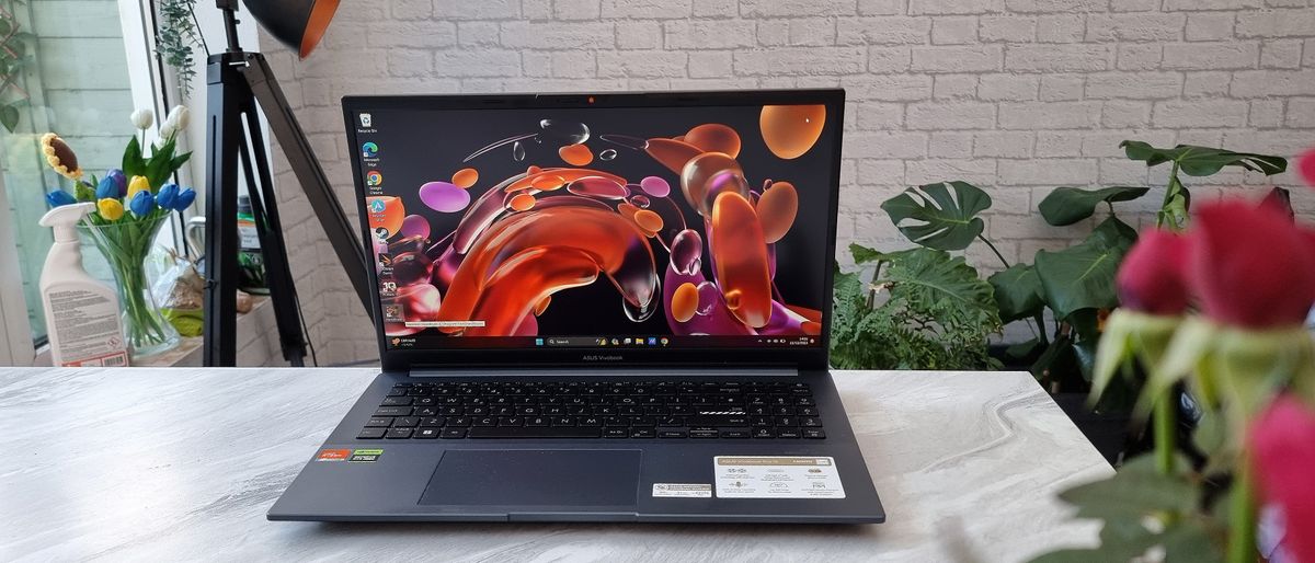 ASUS Vivobook Pro 15 OLED review: affordable and functional all