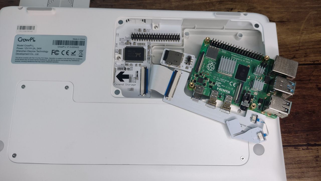 CrowPi-L_underneath of laptop, open 1