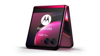 Leaked render of the Viva Magenta Razr 40 Ultra