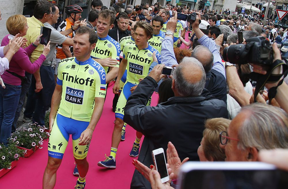 Tinkoff-Saxo on the pink carpet