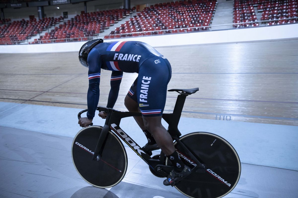 Look T20 track bike