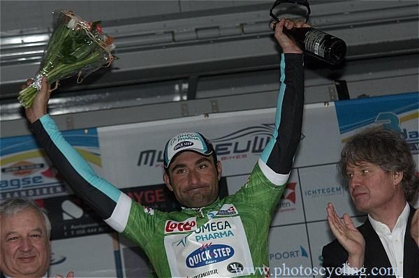 Francesco Chicchi (Omega Pharma-Quickstep) leads the points classification.