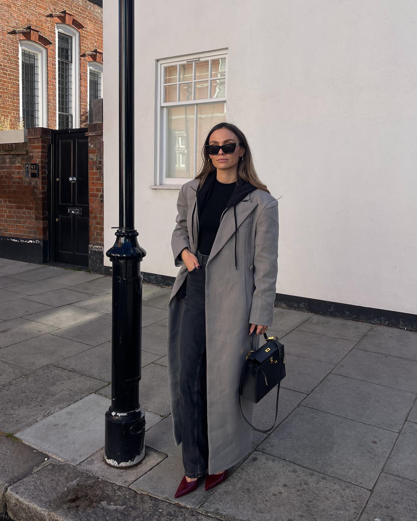 Shoe colours with black jeans