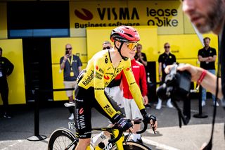 'We will sit a lot more at the back' - Visma-Lease a Bike double down on Tour de France strategy of keeping off front on sprint stages