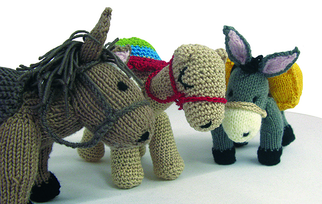 spana-knit-group.jpg