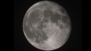 Sample picture of the moon from the Unistellar Oddysey Pro