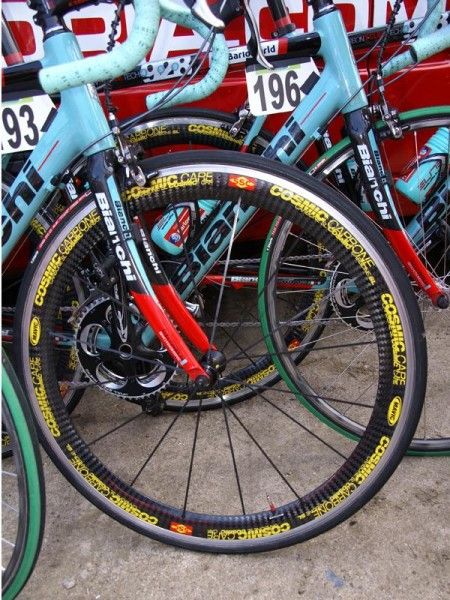 Cooke's spare had box-section rims but he went with aero Mavic Cosmic Carbones for his primary rig.