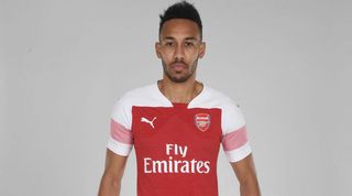 Arsenal home shirt 2018-19