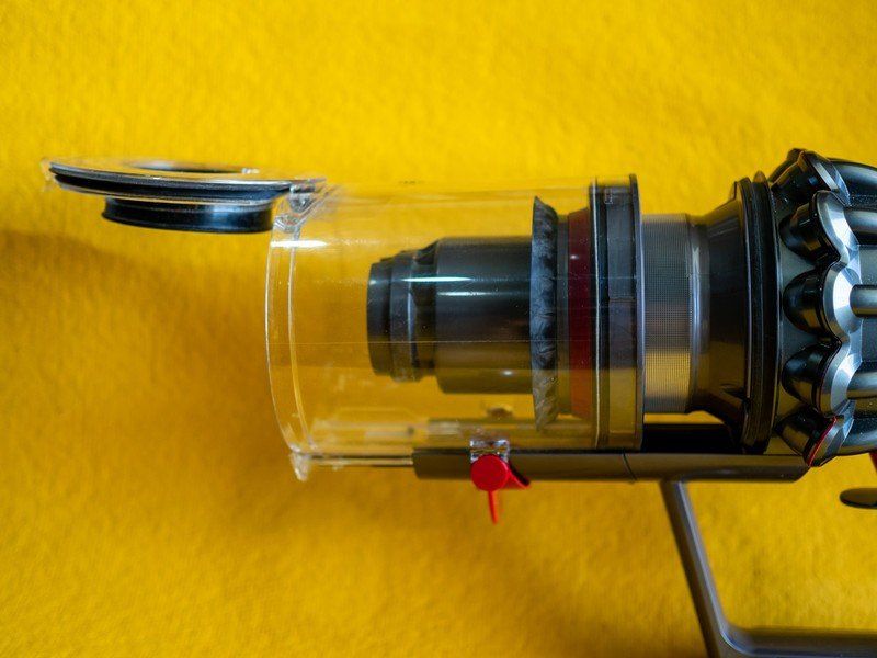 Dyson V11 Absolute Pro review