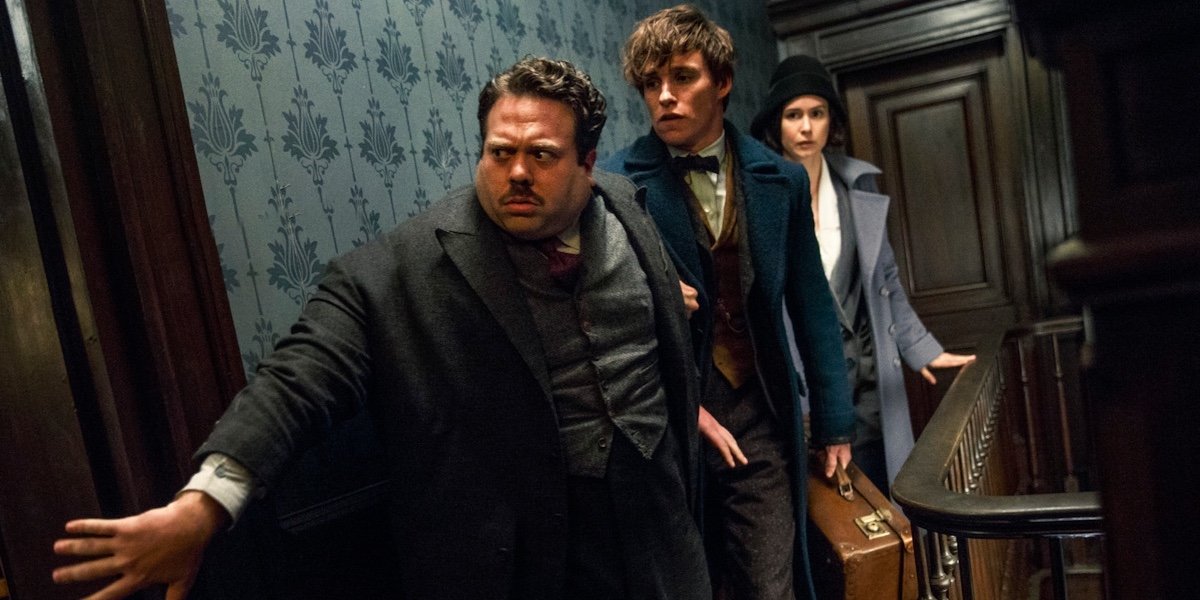 Dan Fogler, Eddie Redmayne and Katherine Waterson in Fantastic Beasts 2