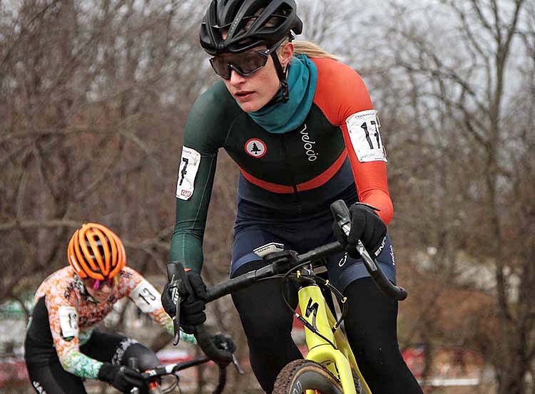 Leslie Lupien (Velocio NECX) attempts to close the gap to the main group