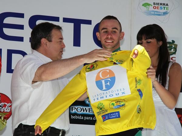 Rodriguez dons the final yellow jersey of his Vuelta,