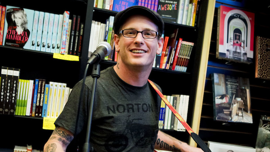 Corey Taylor in a book shop