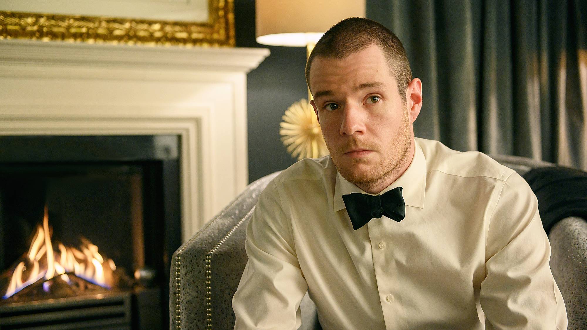 Connor Swindells as Nick in &quot;Jingle Bell Heist&quot; on Netflix