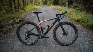 SRAM Red XPLR AXS