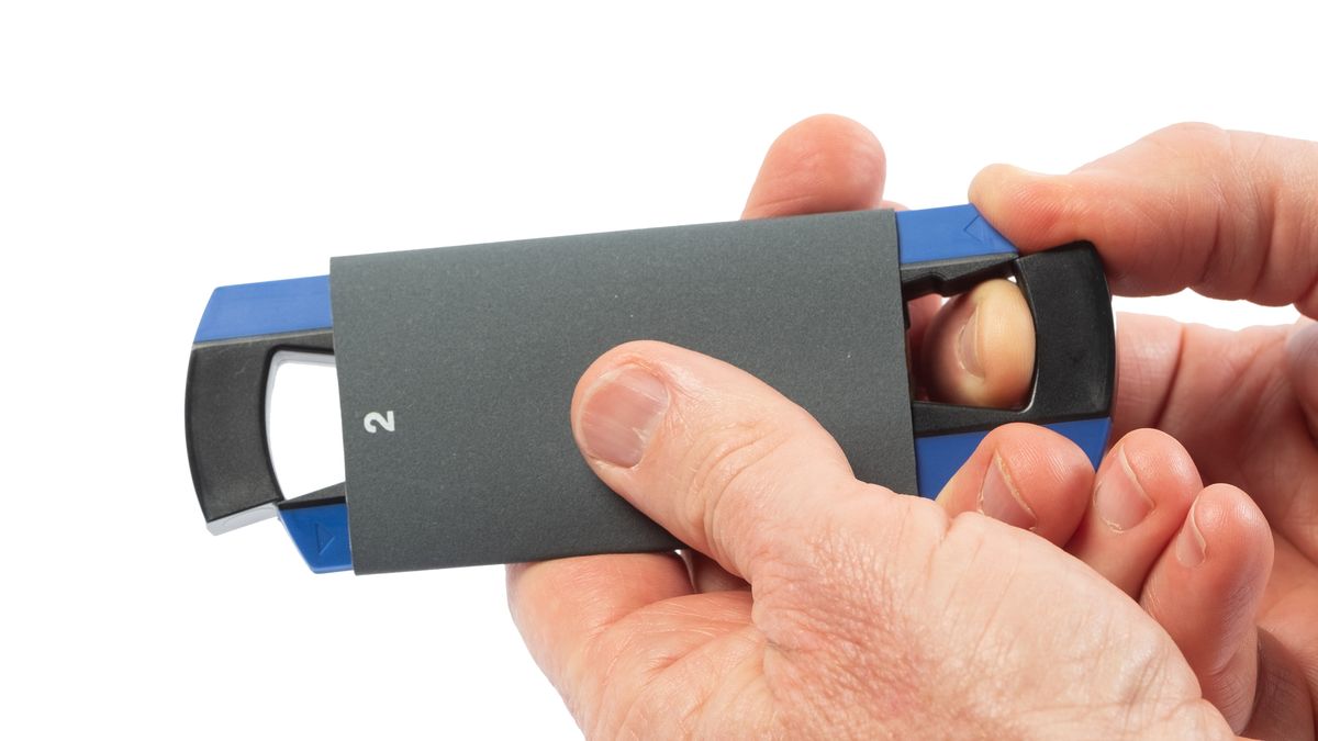 MusicNomad Fret Leveler and polisher