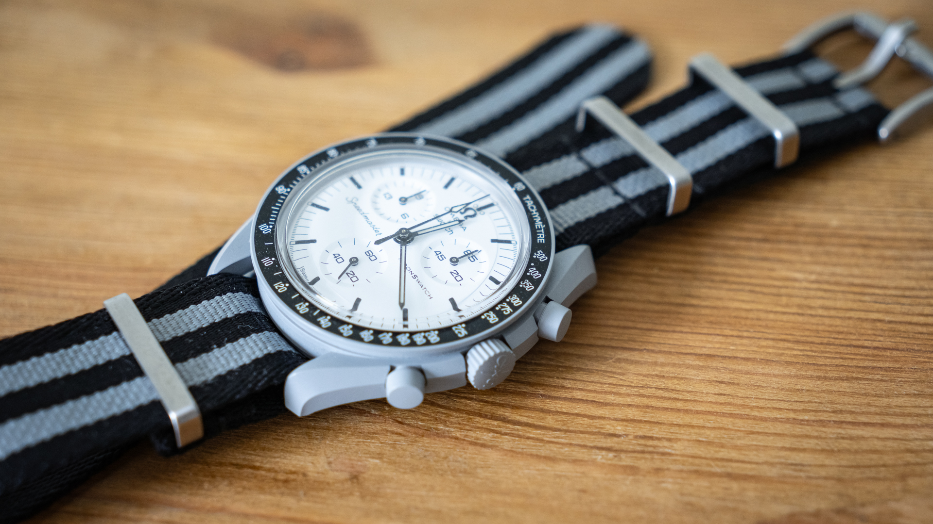 Swatch MoonSwatch 1965