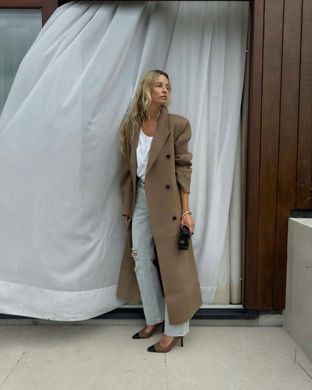 Anouk Yve wearing an Almada Label coat