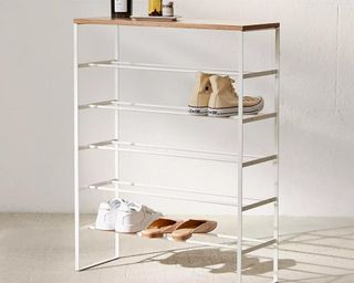 10 Space-Saving Shoe Rack Ideas to Declutter Your Entryway – Urban