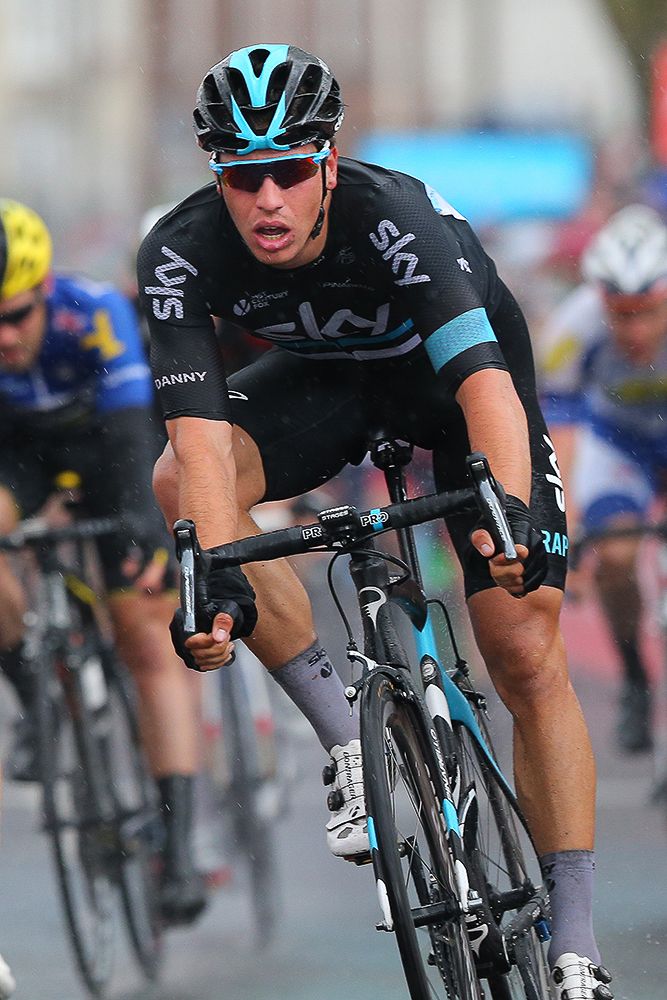 Danny Van Poppel wins stage 2 at Tour de Yorkshire