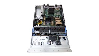 A photograph of the internal layout of the Dell EMC PowerEdge R550