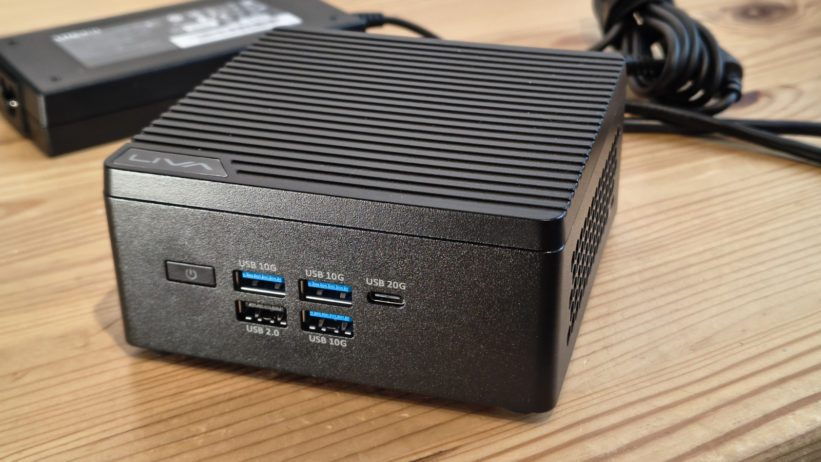 ECS EliteGroup LIVA Z11 Plus