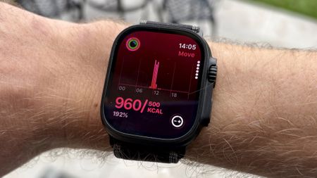 Apple Watch Ultra 3 Move Goal