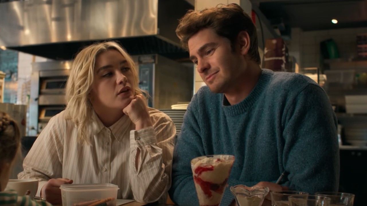 Andrew Garfield sobre la sorprendente reacción que tuvo al enterarse del meme viral del caballo en su película con Florence Pugh