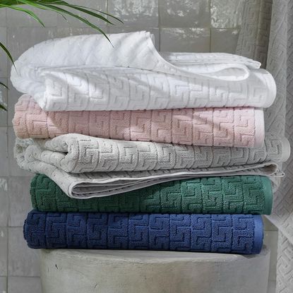 Matouk bath towels