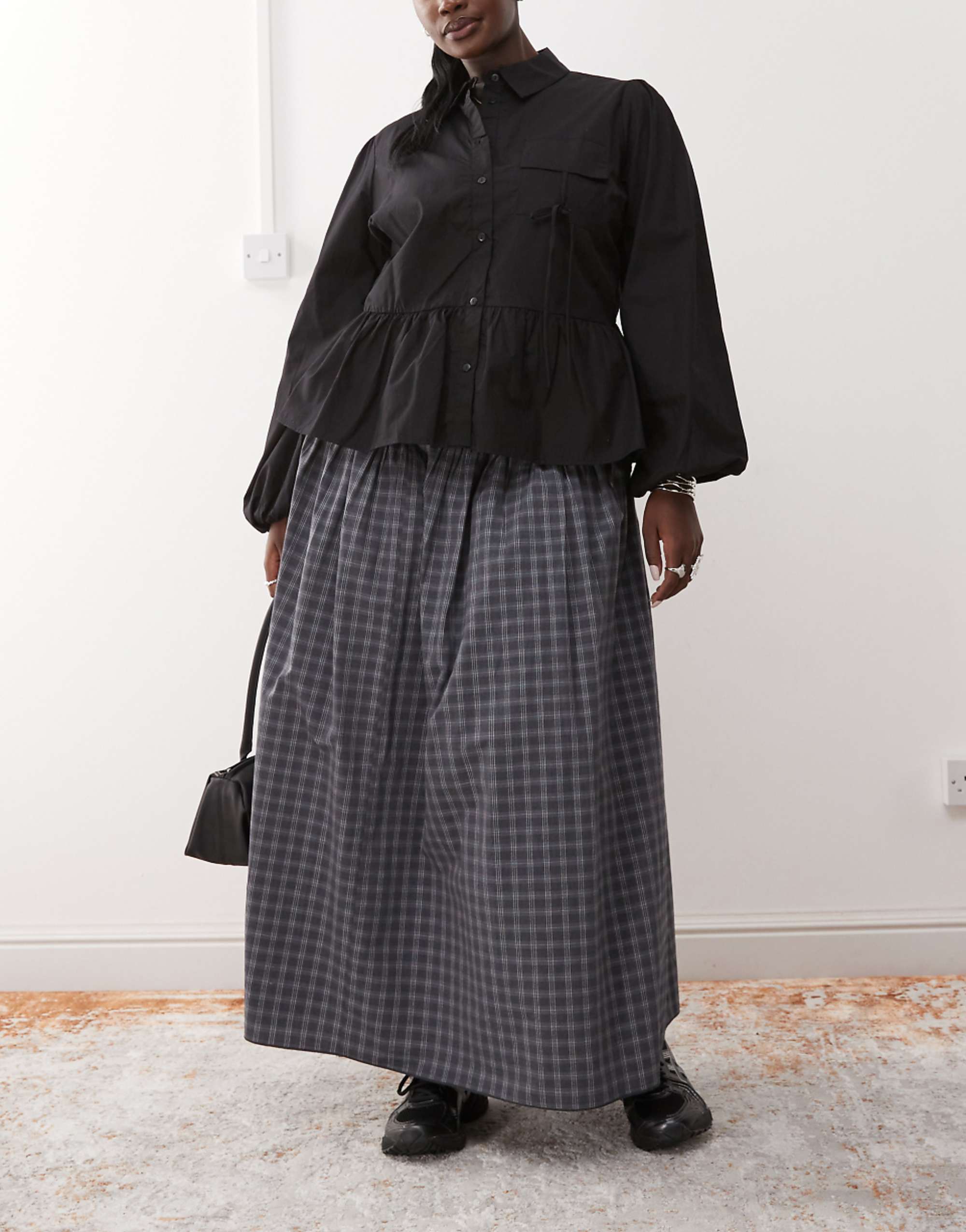 Collusion Dropped Waist Print Maxi Skirt in Gray Plaid