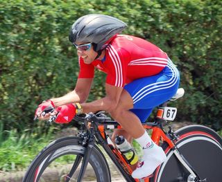 Hughes wins women's time trial