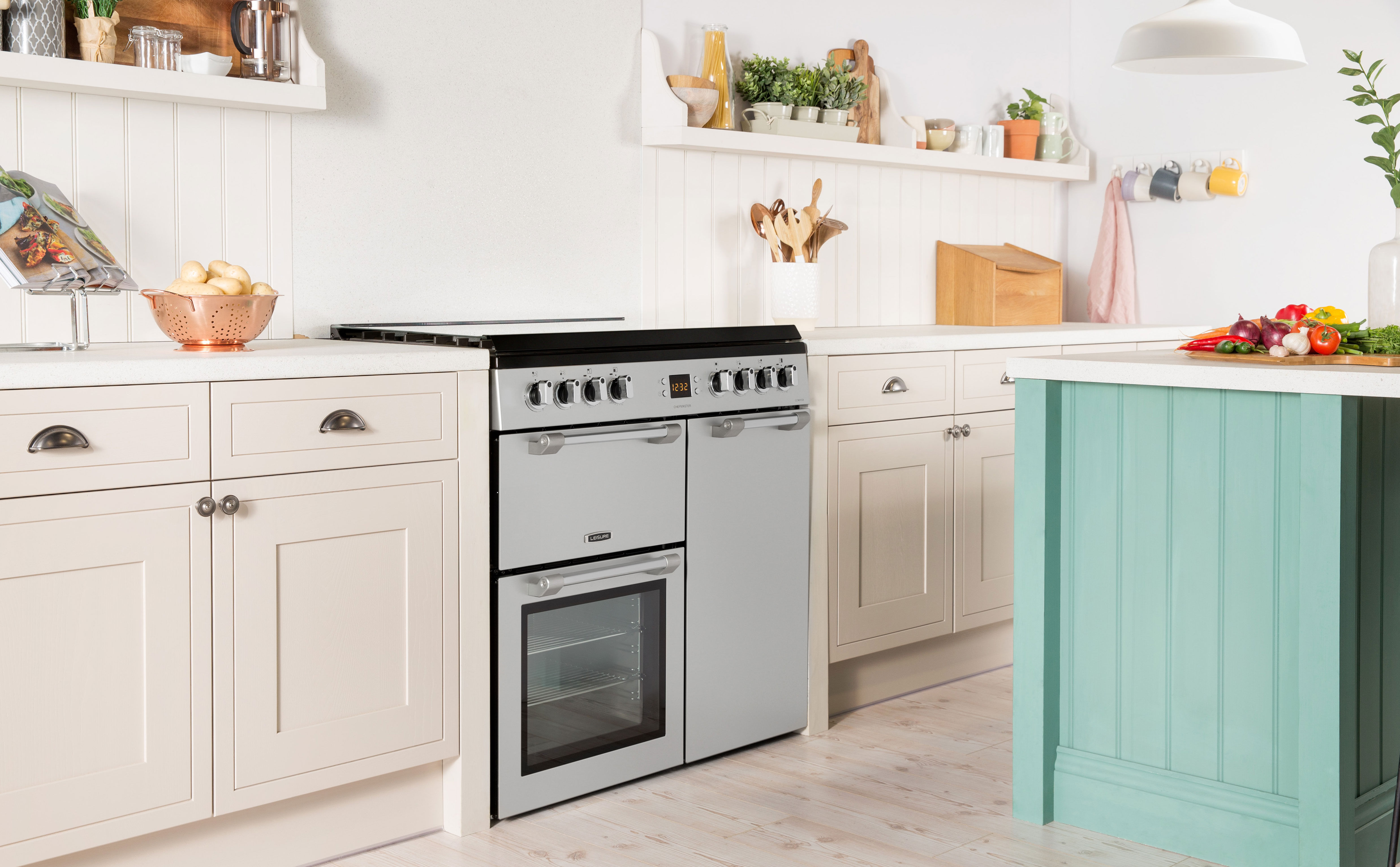 The Best Range Cookers 8 Top Buys For Family Sized Kitchens Real Homes