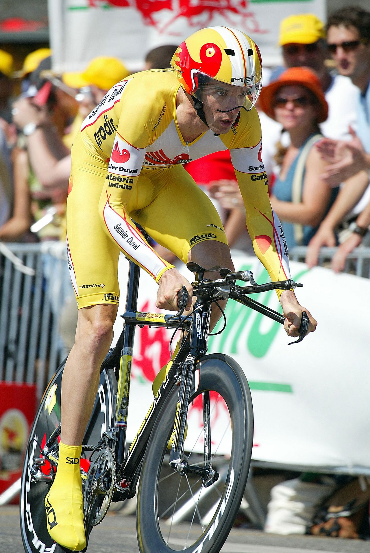 He made his comeback at the Tour after his doping suspension in 2006. The Tour started with a prologue in Strasbourg.