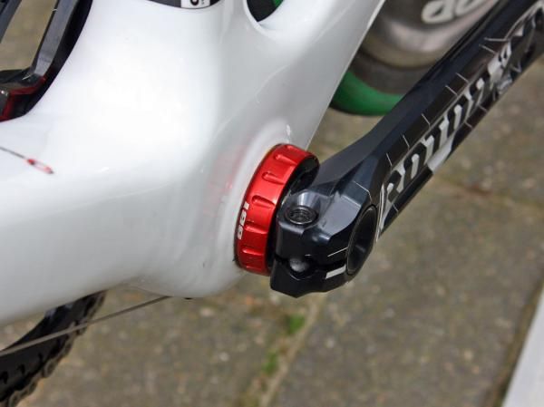 Rotor's BB1 bottom bracket uses conventional cups instead of the spherical sockets on its SABB.