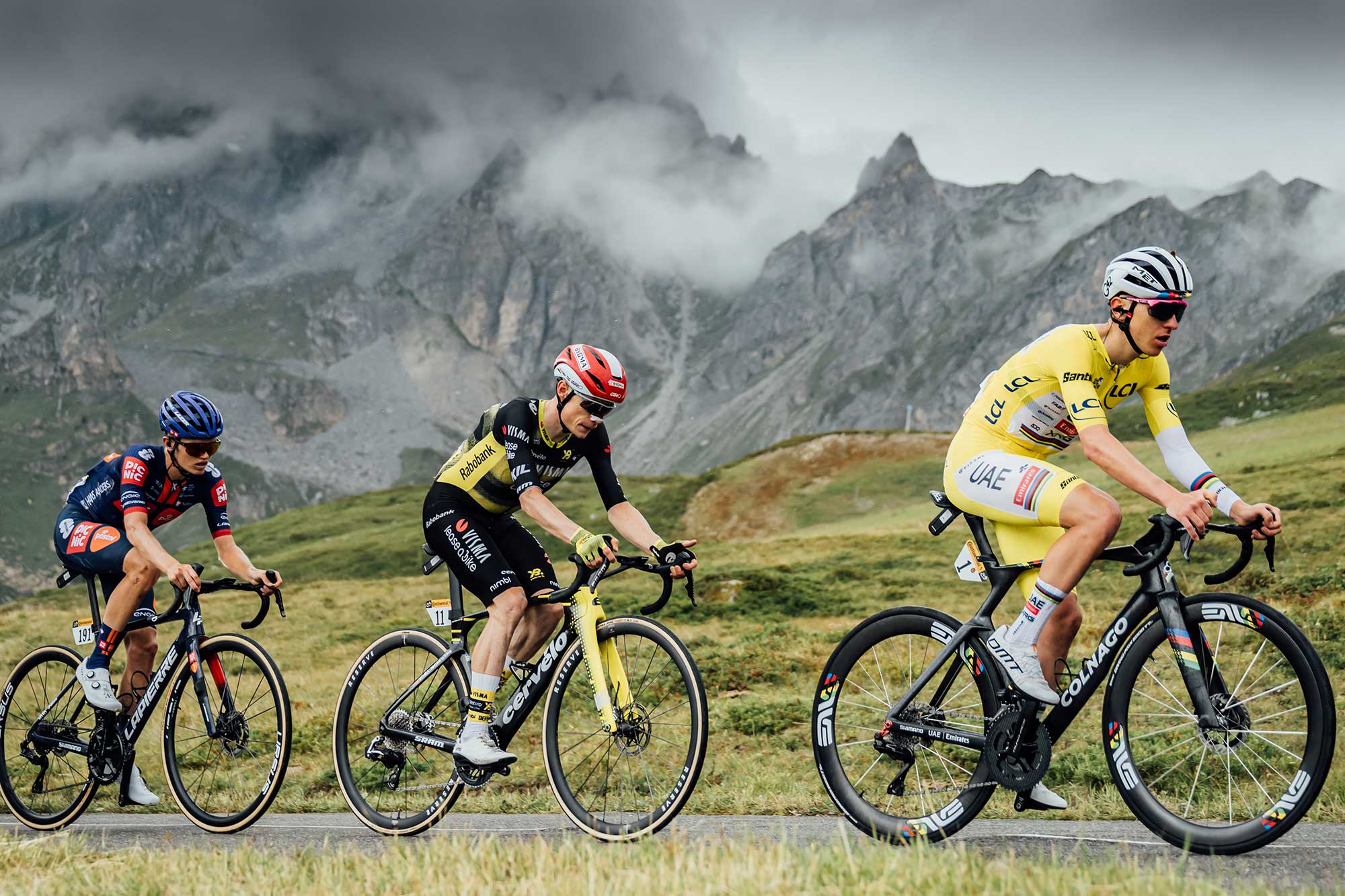 Pogacar, Vingegaard and Onley at the Tour de France