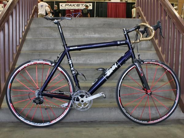 Zinn prefers magnesium tubing for its smooth ride and light weight.