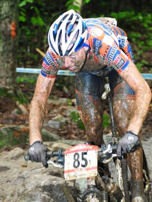 Kris Sneddon (Kona) riding to 51st place.