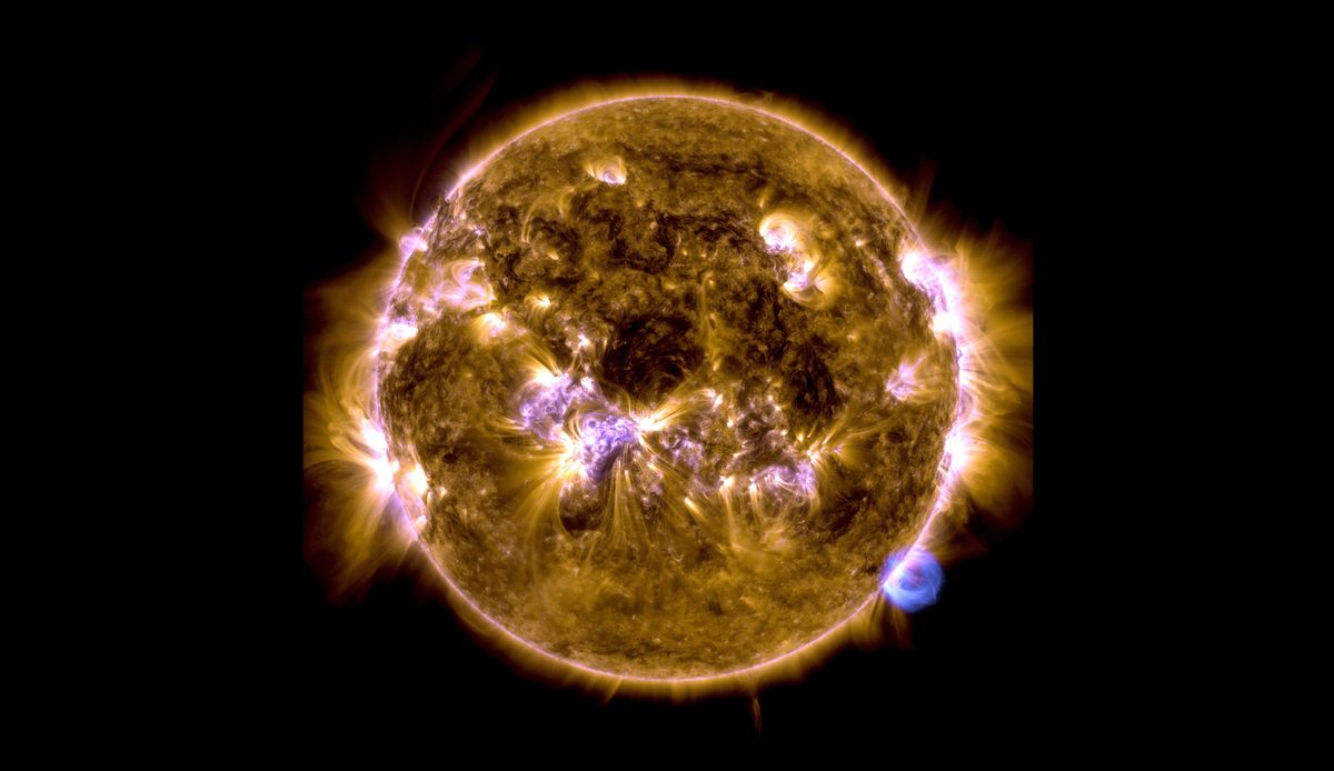 NASA's Parker Solar Probe spots powerful magnetic explosion aimed at the sun's surface