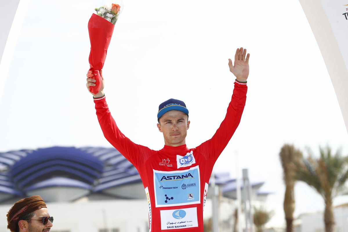 Alexey Lutsenko maintained his race lead