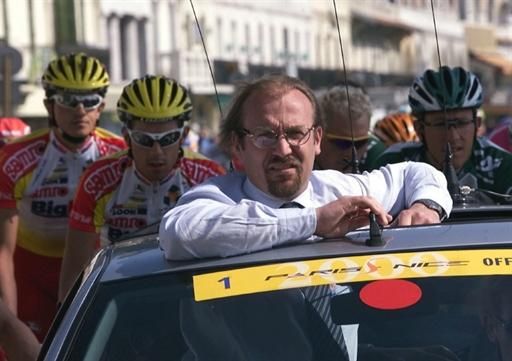 Laurent Fignon at the 2000 Paris-Nice, which he organized.