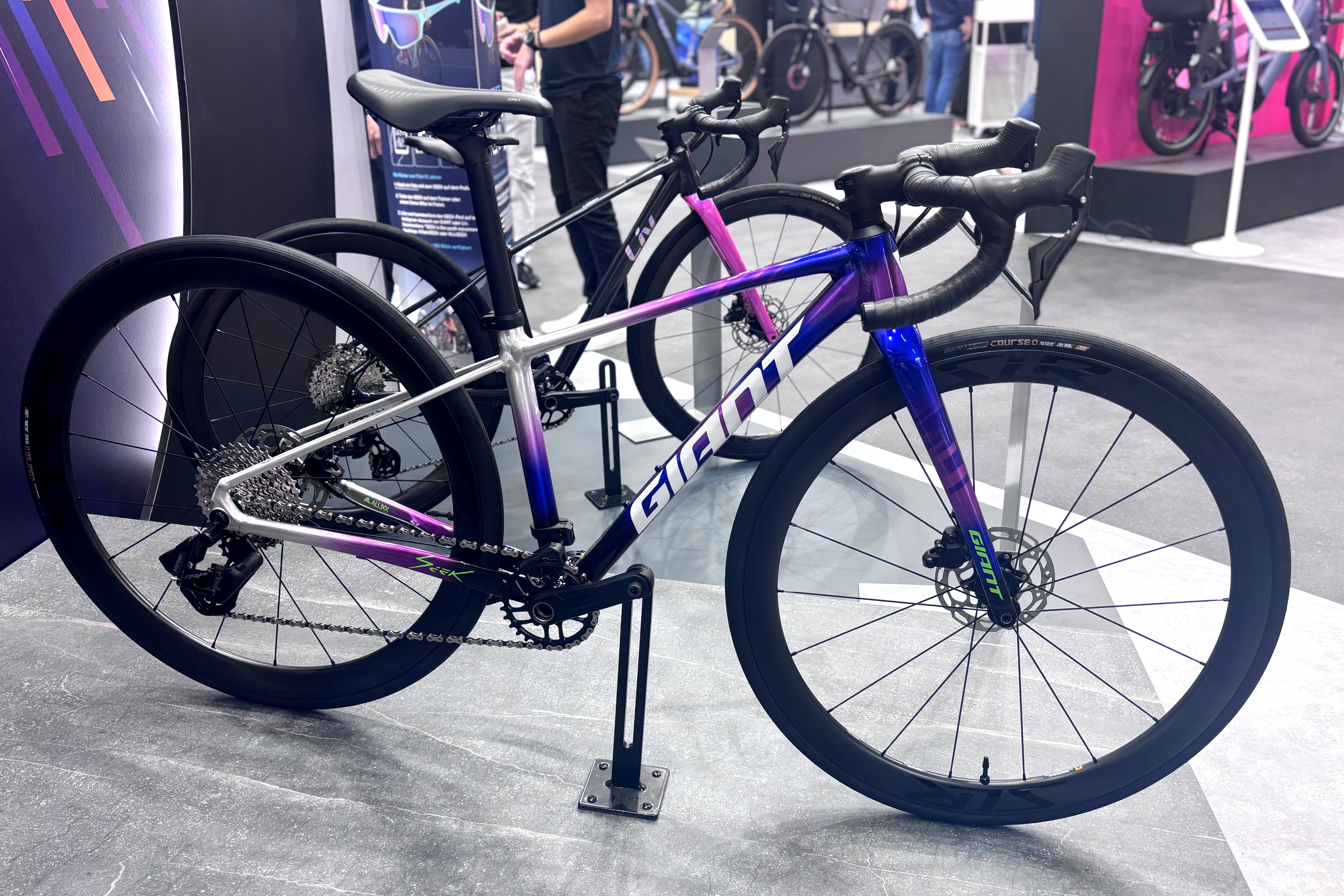 Giant Seek kids bikes
