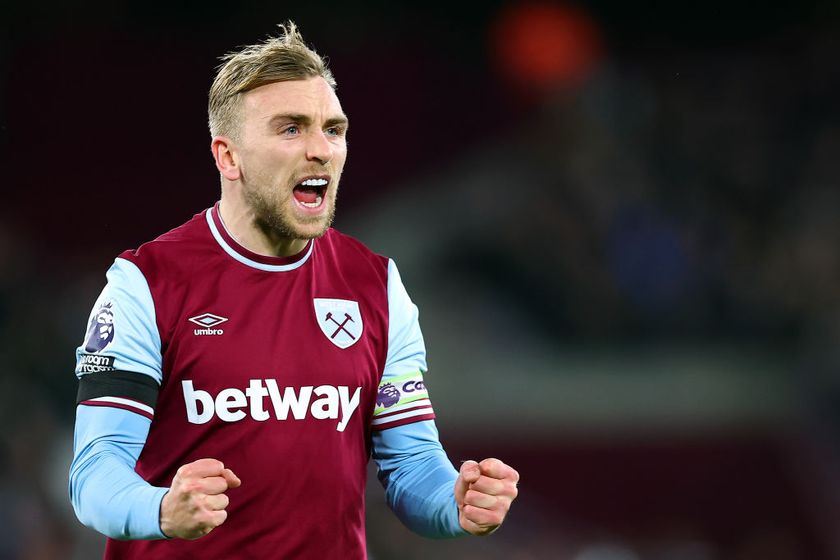 LONDON, ENGLAND - DECEMBER 21: Jarrod Bowen of West Ham United reacts during the Premier League match between West Ham United FC and Brighton &amp; Hove Albion FC at London Stadium on December 21, 2024 in London, England. (Photo by Bryn Lennon/Getty Images)