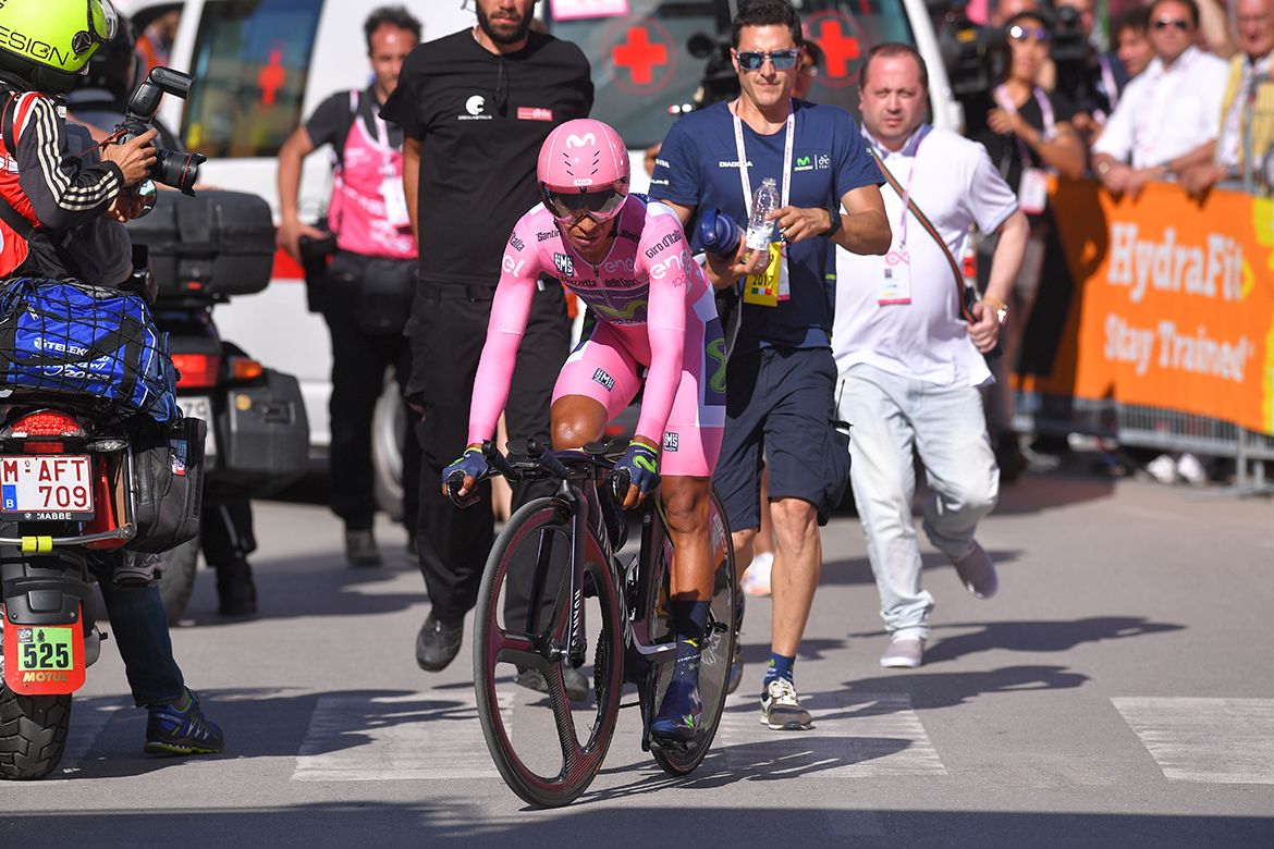 Nairo Quintana relinquished the pink jersey after the Giro d'Italia's 10th stage